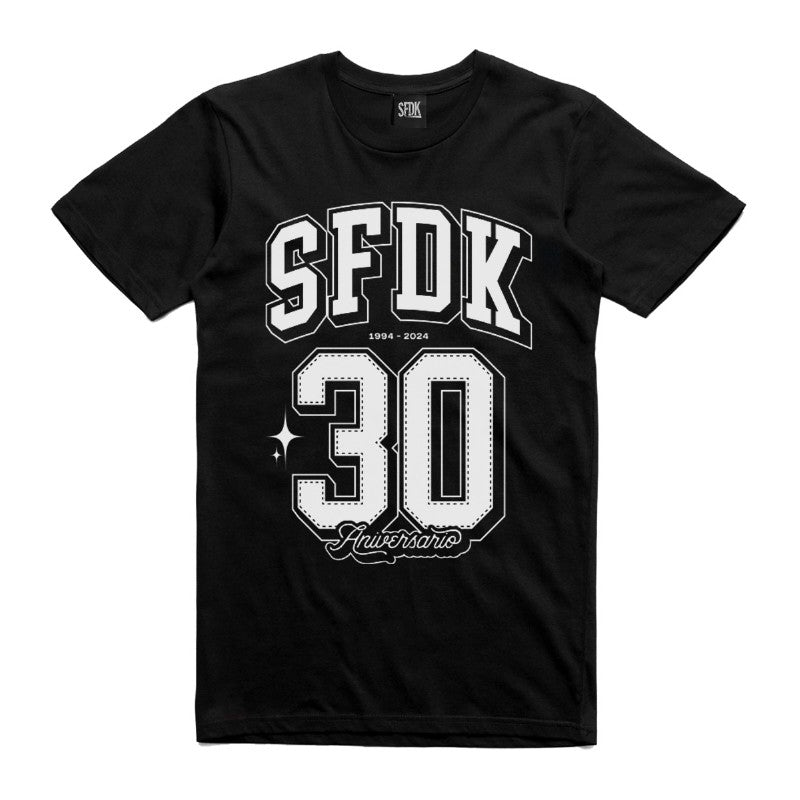 POLERA NEGRA 30 ANIVERSARIO TALLA XL 1UD SFDK